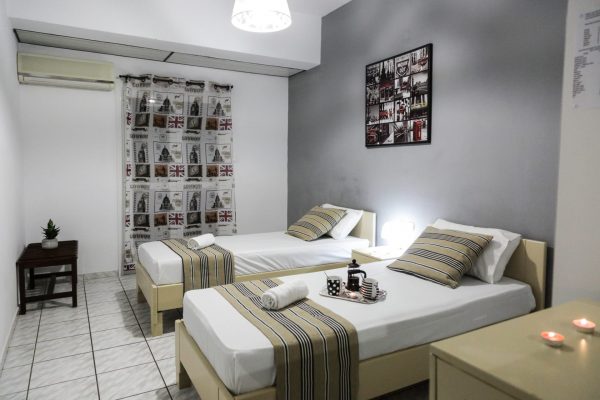 One Bedroom Twin Apartment Single beds