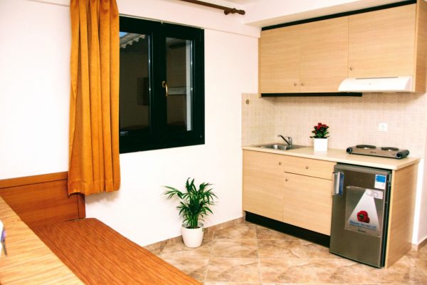 One Bedroom Quadruple Apartment with Sea View Kitchenette
