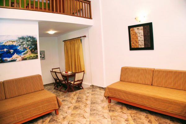 Split Level Quadruple Suite with Sea View living room