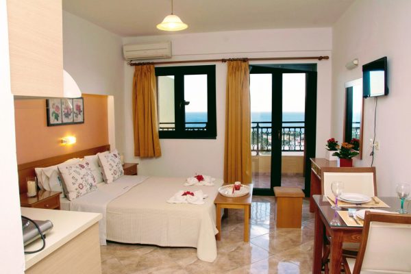 Standard Double Studio with Sea View Whole Room